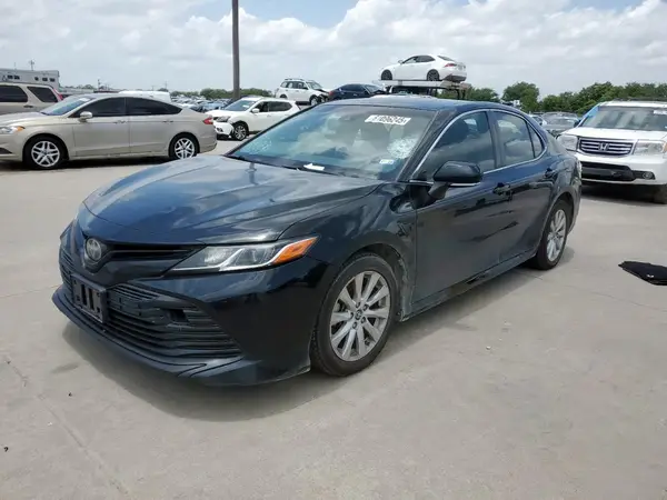 JTNB11HK8J3016444 2018 TOYOTA CAMRY - Image 1