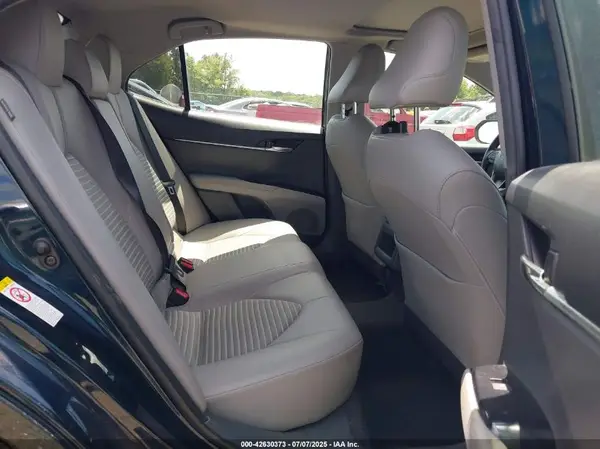 JTNB11HK8J3019165 2018 TOYOTA CAMRY - Image 8