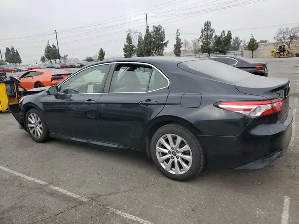 JTNB11HK8J3020347 2018 TOYOTA CAMRY - Image 2