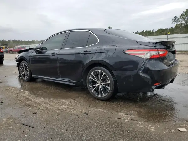 JTNB11HK8J3022969 2018 TOYOTA CAMRY - Image 2