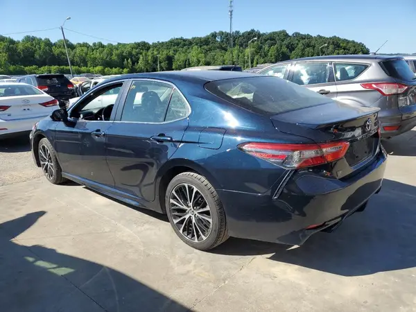 JTNB11HK8J3025676 2018 TOYOTA CAMRY - Image 2