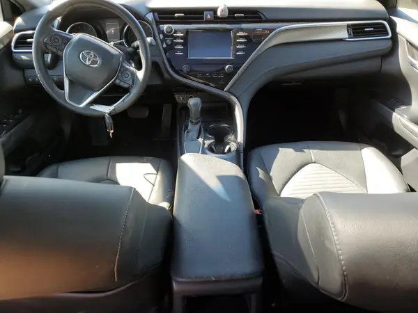 JTNB11HK8J3025676 2018 TOYOTA CAMRY - Image 8