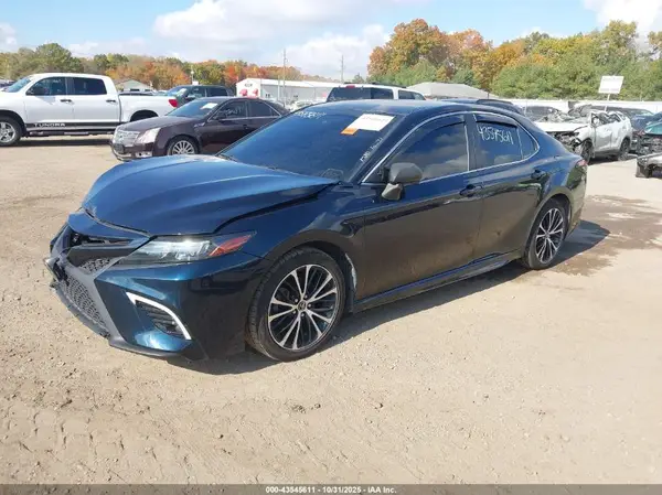 JTNB11HK8J3027489 2018 TOYOTA CAMRY - Image 2