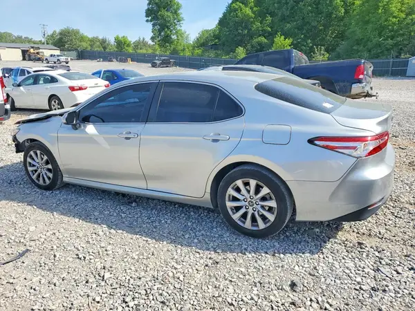 JTNB11HK8J3027959 2018 TOYOTA CAMRY - Image 2