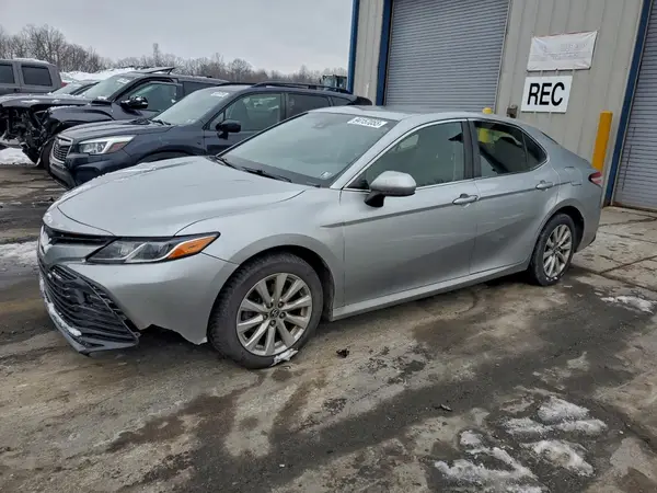 JTNB11HK8J3035107 2018 TOYOTA CAMRY - Image 1