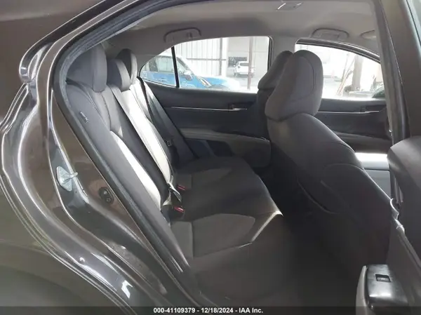 JTNB11HK8J3037391 2018 TOYOTA CAMRY - Image 8