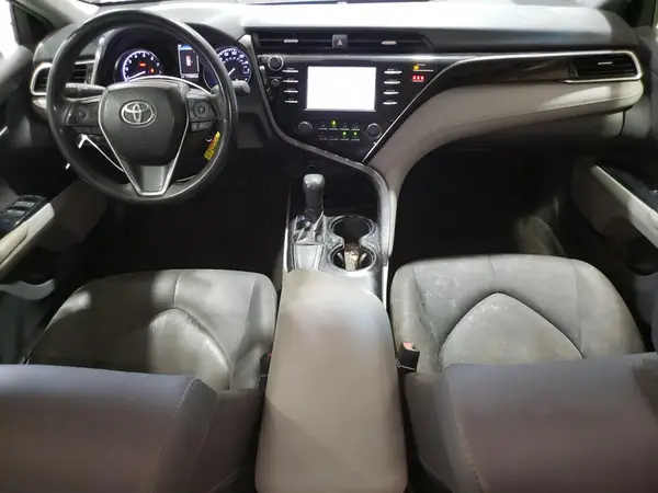 JTNB11HK8J3037987 2018 TOYOTA CAMRY - Image 8