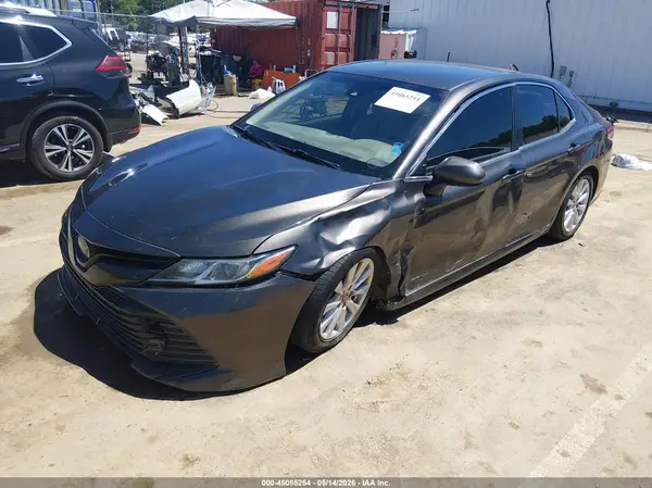 JTNB11HK8J3042347 2018 TOYOTA CAMRY - Image 2