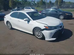 JTNB11HK8J3043093 2018 TOYOTA CAMRY