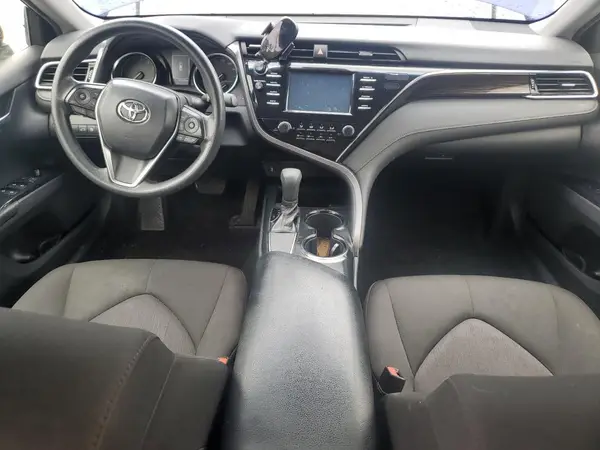 JTNB11HK8J3043157 2018 TOYOTA CAMRY - Image 8