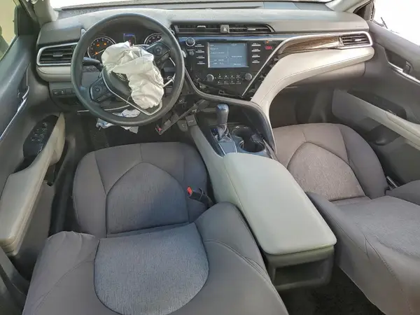 JTNB11HK8J3044177 2018 TOYOTA CAMRY - Image 8