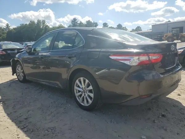 JTNB11HK8J3044311 2018 TOYOTA CAMRY - Image 2