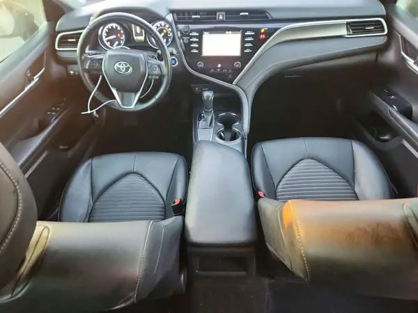 JTNB11HK8J3045751 2018 TOYOTA CAMRY - Image 8