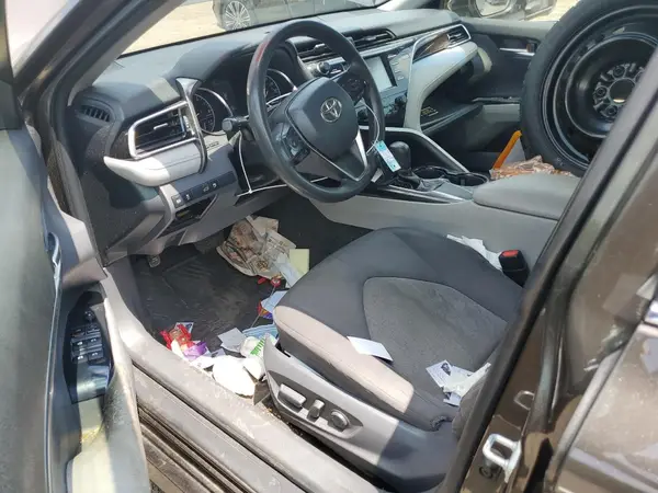 JTNB11HK8J3047967 2018 TOYOTA CAMRY - Image 8