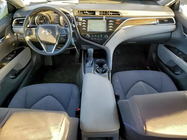 JTNB11HK8J3048066 2018 TOYOTA CAMRY - Image 8