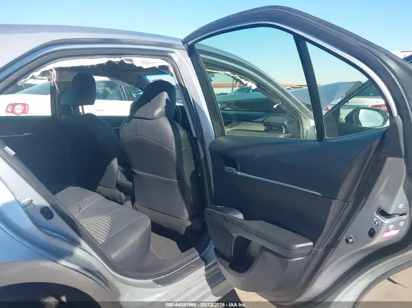 JTNB11HK8J3048083 2018 TOYOTA CAMRY - Image 8
