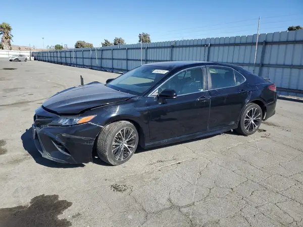 JTNB11HK8J3049783 2018 TOYOTA CAMRY - Image 1