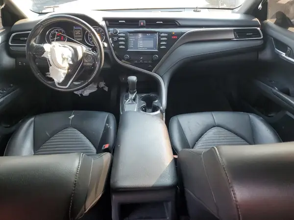 JTNB11HK8J3051226 2018 TOYOTA CAMRY - Image 8