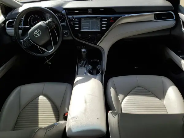 JTNB11HK8J3051694 2018 TOYOTA CAMRY - Image 8