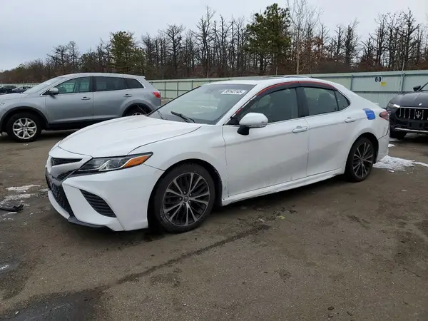 JTNB11HK8J3051727 2018 TOYOTA CAMRY - Image 1