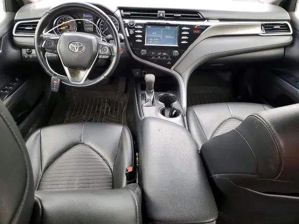 JTNB11HK8J3051727 2018 TOYOTA CAMRY - Image 8