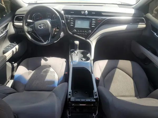 JTNB11HK8J3057303 2018 TOYOTA CAMRY - Image 8