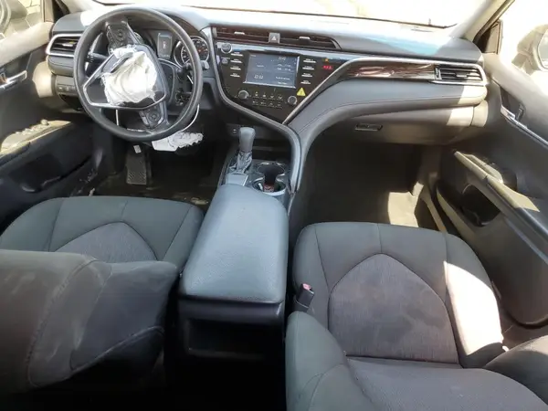 JTNB11HK8J3058631 2018 TOYOTA CAMRY - Image 8