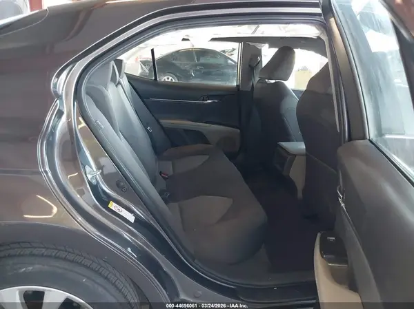 JTNB11HK8J3062128 2018 TOYOTA CAMRY - Image 8