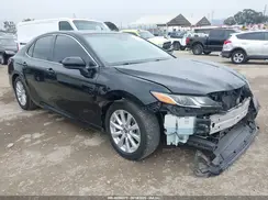JTNB11HK8J3067880 2018 TOYOTA CAMRY