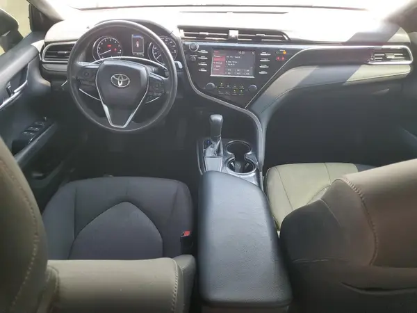 JTNB11HK8J3070987 2018 TOYOTA CAMRY - Image 8