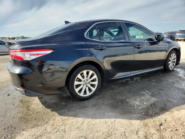 2018 TOYOTA CAMRY COPART lot 91520405 auction photo 3