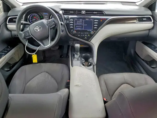 JTNB11HK9J3001497 2018 TOYOTA CAMRY - Image 8
