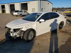 JTNB11HK9J3002391 2018 TOYOTA CAMRY