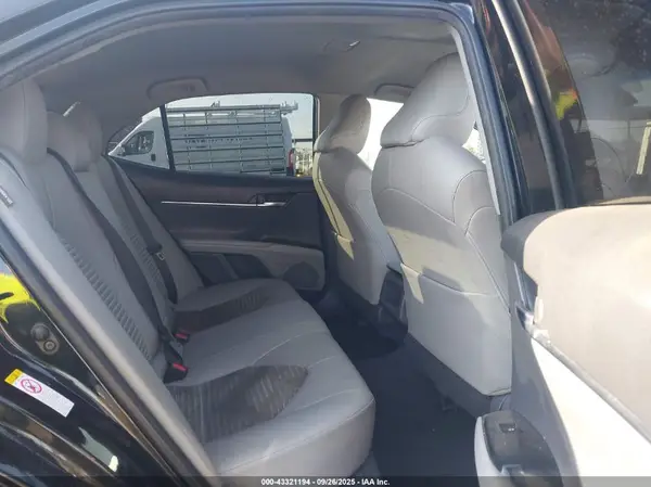 JTNB11HK9J3003363 2018 TOYOTA CAMRY - Image 8