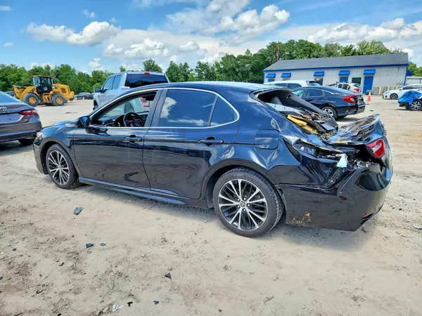 JTNB11HK9J3004156 2018 TOYOTA CAMRY - Image 2