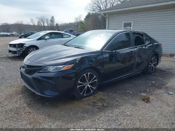 JTNB11HK9J3006490 2018 TOYOTA CAMRY - Image 2
