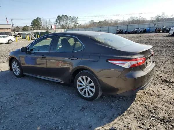 JTNB11HK9J3007204 2018 TOYOTA CAMRY - Image 2