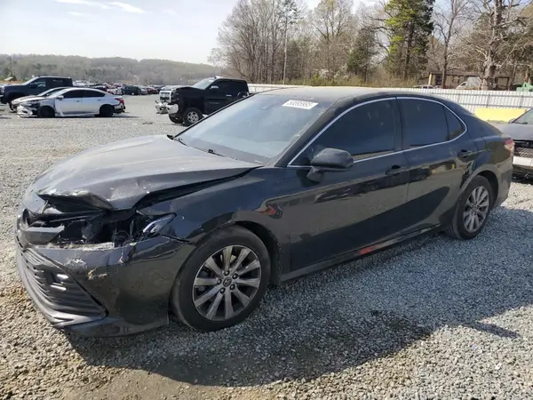 JTNB11HK9J3008630 2018 TOYOTA CAMRY - Image 1