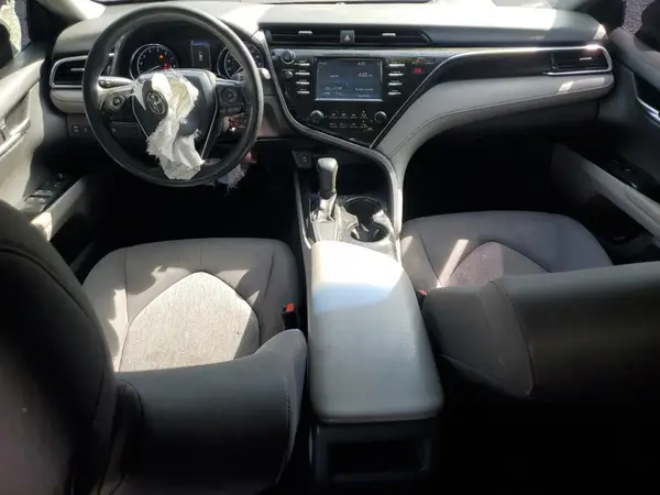 JTNB11HK9J3008630 2018 TOYOTA CAMRY - Image 8