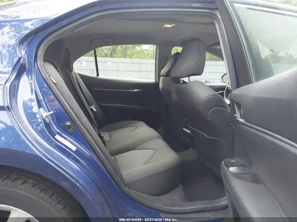 JTNB11HK9J3010037 2018 TOYOTA CAMRY - Image 8