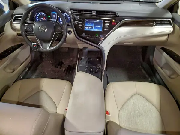 JTNB11HK9J3010300 2018 TOYOTA CAMRY - Image 8