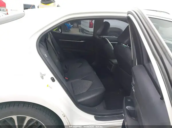 JTNB11HK9J3010538 2018 TOYOTA CAMRY - Image 8