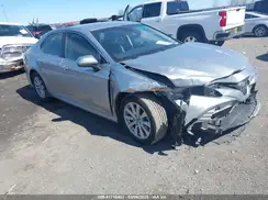 JTNB11HK9J3014556 2018 TOYOTA CAMRY