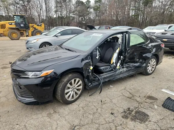 JTNB11HK9J3015142 2018 TOYOTA CAMRY - Image 1