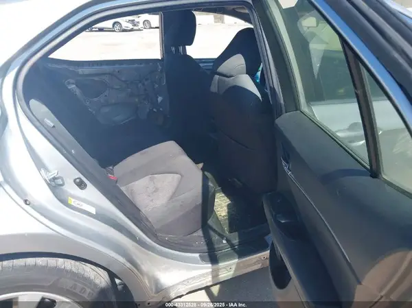 JTNB11HK9J3017411 2018 TOYOTA CAMRY - Image 8