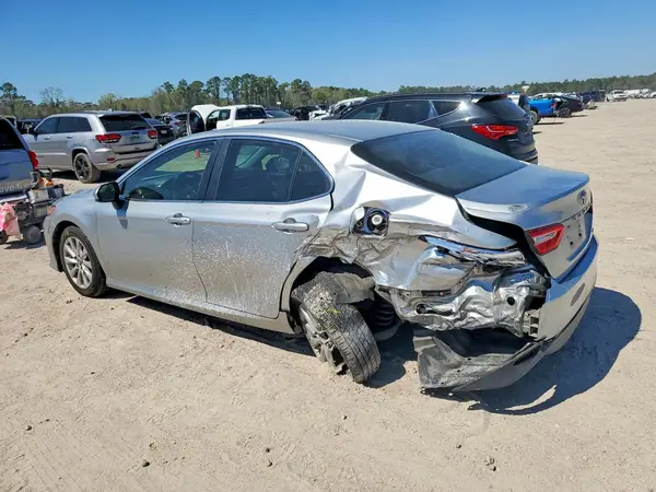 JTNB11HK9J3018364 2018 TOYOTA CAMRY - Image 2