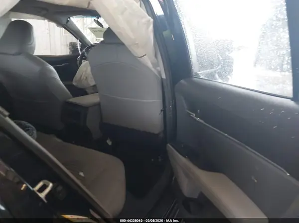 JTNB11HK9J3019529 2018 TOYOTA CAMRY - Image 8