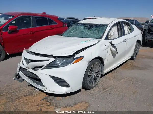 JTNB11HK9J3020406 2018 TOYOTA CAMRY - Image 2