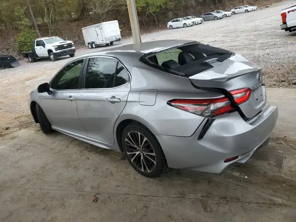 JTNB11HK9J3021247 2018 TOYOTA CAMRY - Image 2