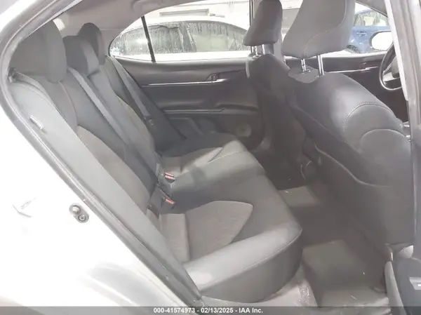 JTNB11HK9J3022074 2018 TOYOTA CAMRY - Image 8